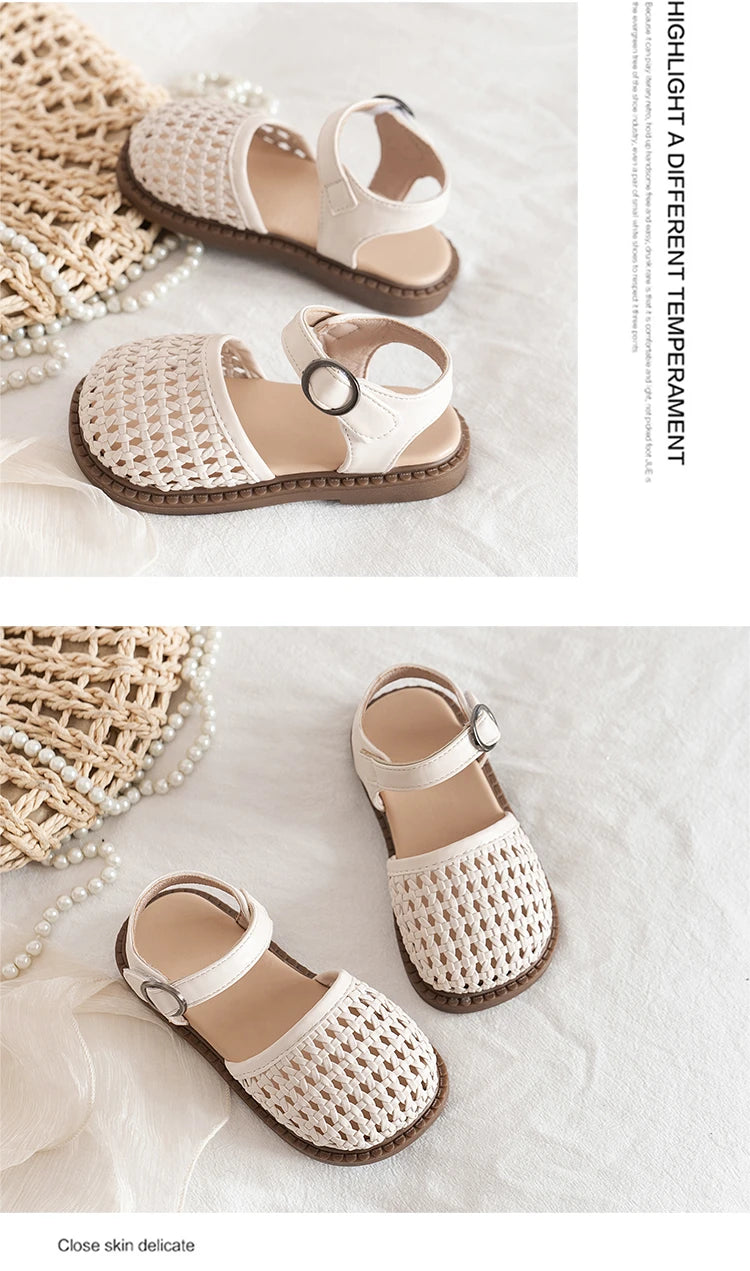 Unishuni Girl Half Sandal Princess Hollow-Out Shoes Kids Vintage Casual Flats Child Summer Shoe Toddler Bohemia Style Beach Shoe