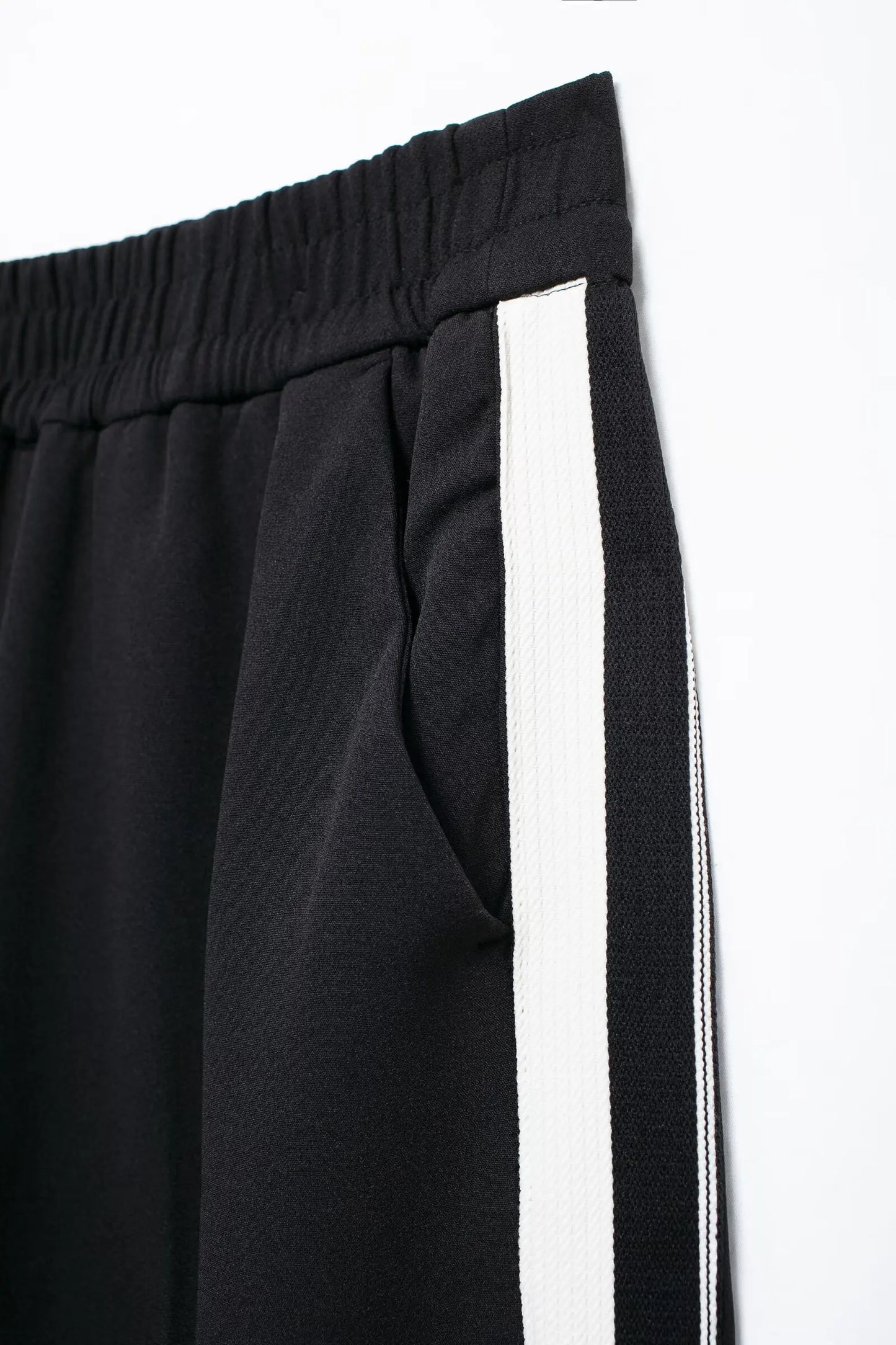 TRAFZA 2024 New Women Casual Black Trousers Suits Sports Short Jacket + Female Vinatge Black White Patchwork Baggy Pants Street