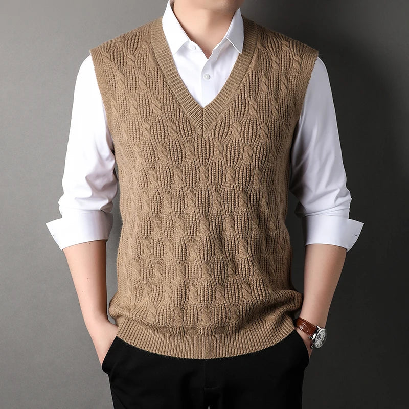 High End New Autum Winter Fashion Brand Knit Pullover V Neck Argyle Sweater Vest Mens Designer Sleeveless Casual Men Clothing