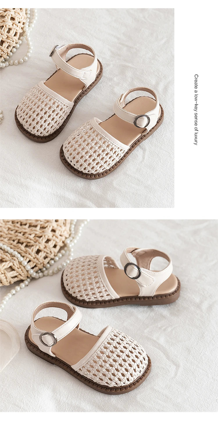 Unishuni Girl Half Sandal Princess Hollow-Out Shoes Kids Vintage Casual Flats Child Summer Shoe Toddler Bohemia Style Beach Shoe
