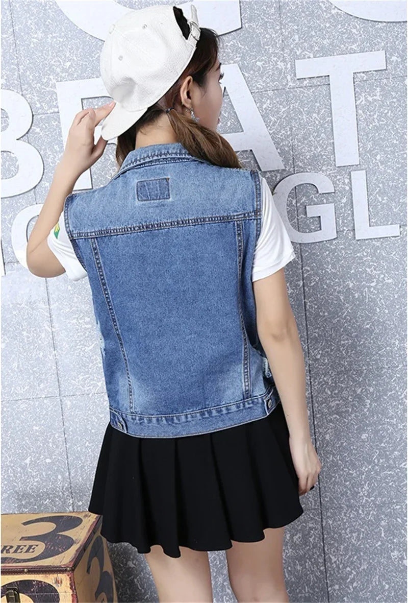 2024 New Vintage Hole Sleeveless Jean Waistcoat Short Jacket Female Outerwear 4XL 5XL 6XL Spring Autumn Denim Vest Women Clothes