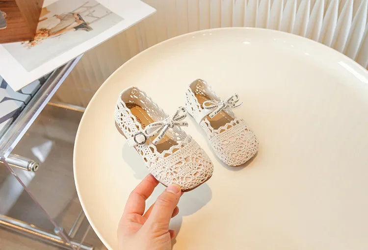 Bow Mesh Girls Flats Shoes Hollow Out Lace Solid Kids Princess Shoes Hook Loop Non Slip Toddler Children Fashion Shoes