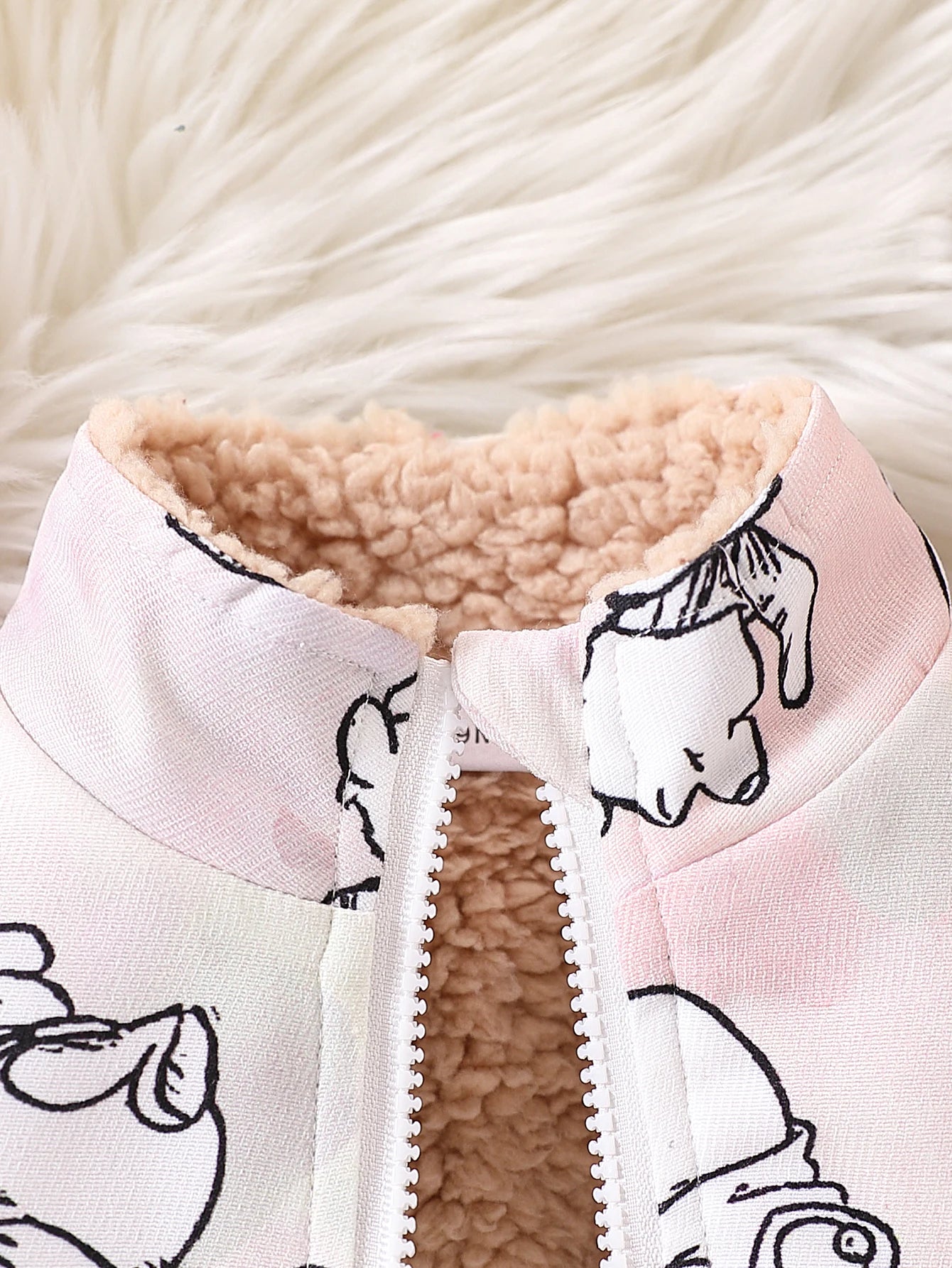 Winter baby girl fashion cute cartoon bear full body printed slanted pocket design with velvet stand up collar zipper vest