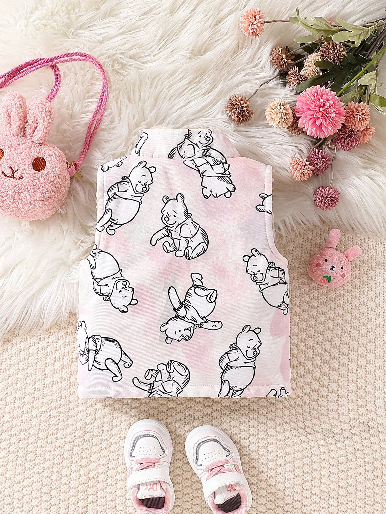 Winter baby girl fashion cute cartoon bear full body printed slanted pocket design with velvet stand up collar zipper vest