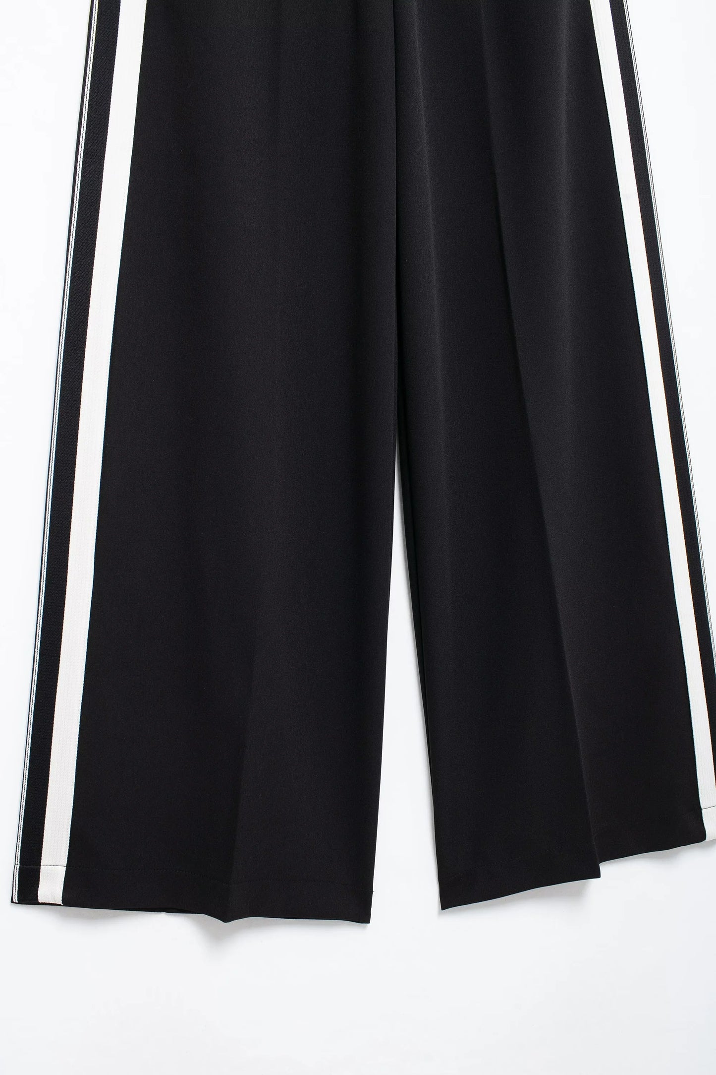 TRAFZA 2024 New Women Casual Black Trousers Suits Sports Short Jacket + Female Vinatge Black White Patchwork Baggy Pants Street