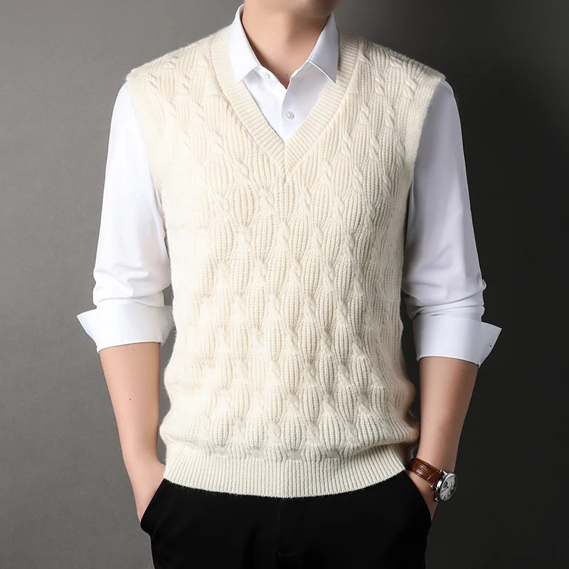 High End New Autum Winter Fashion Brand Knit Pullover V Neck Argyle Sweater Vest Mens Designer Sleeveless Casual Men Clothing