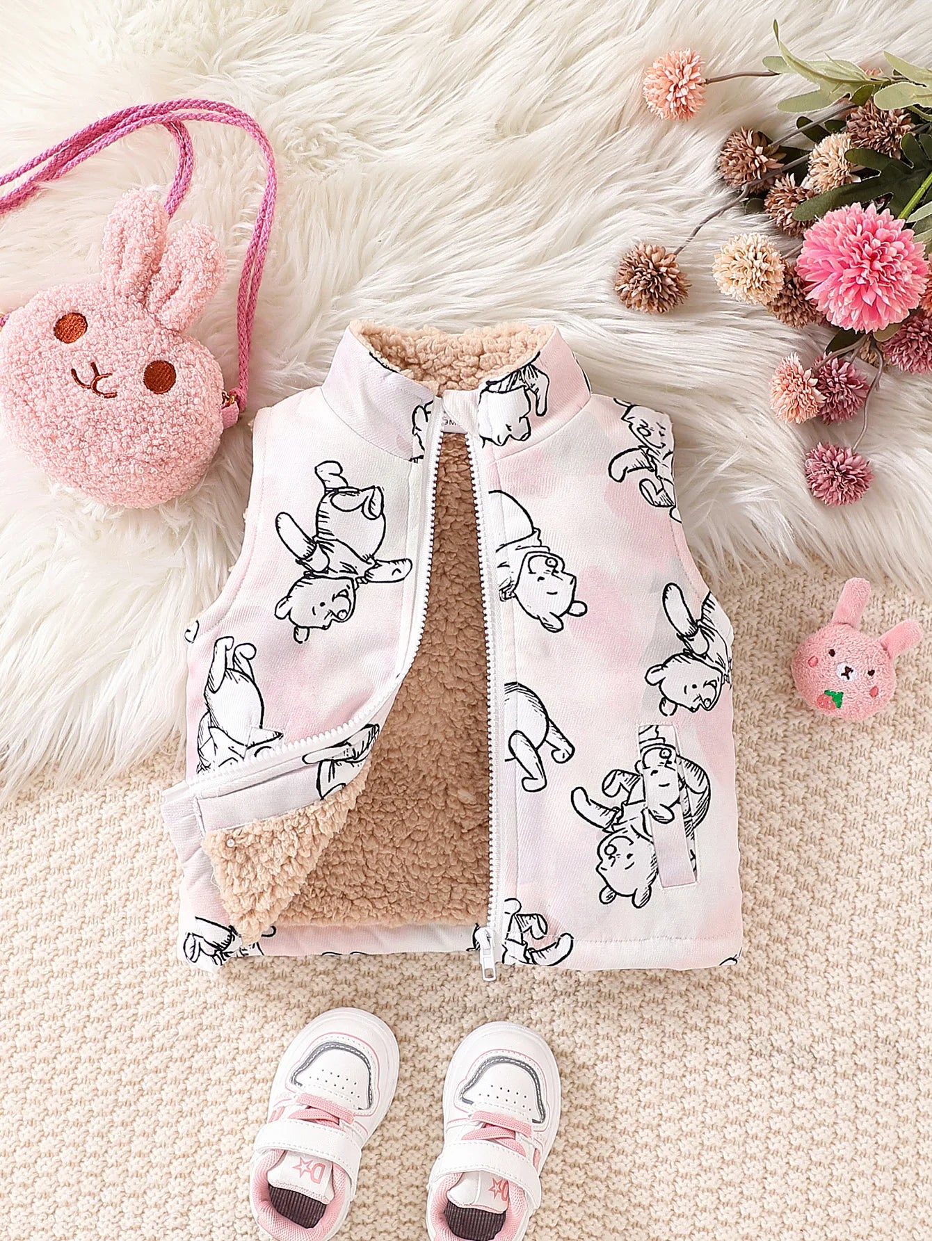 Winter baby girl fashion cute cartoon bear full body printed slanted pocket design with velvet stand up collar zipper vest
