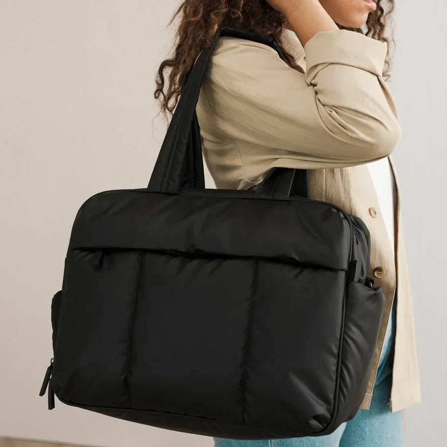 Duffel Weekender Bag Large Capacity Women Multifunction Leisure Travel Puffer Tote Gym Bag Carry on Bag with A Shoe Compartment