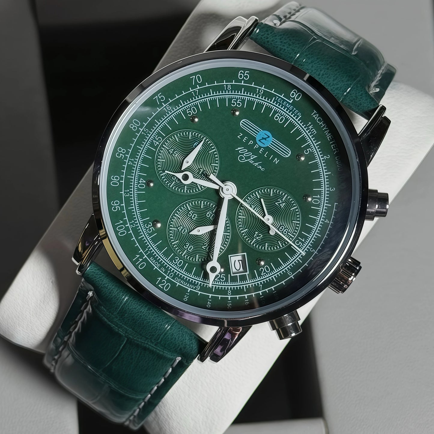 2025 New Zeppelin dirigeable Version commémorative montre pour hommes rétro affaires loisirs montre pour hommes montre de mode