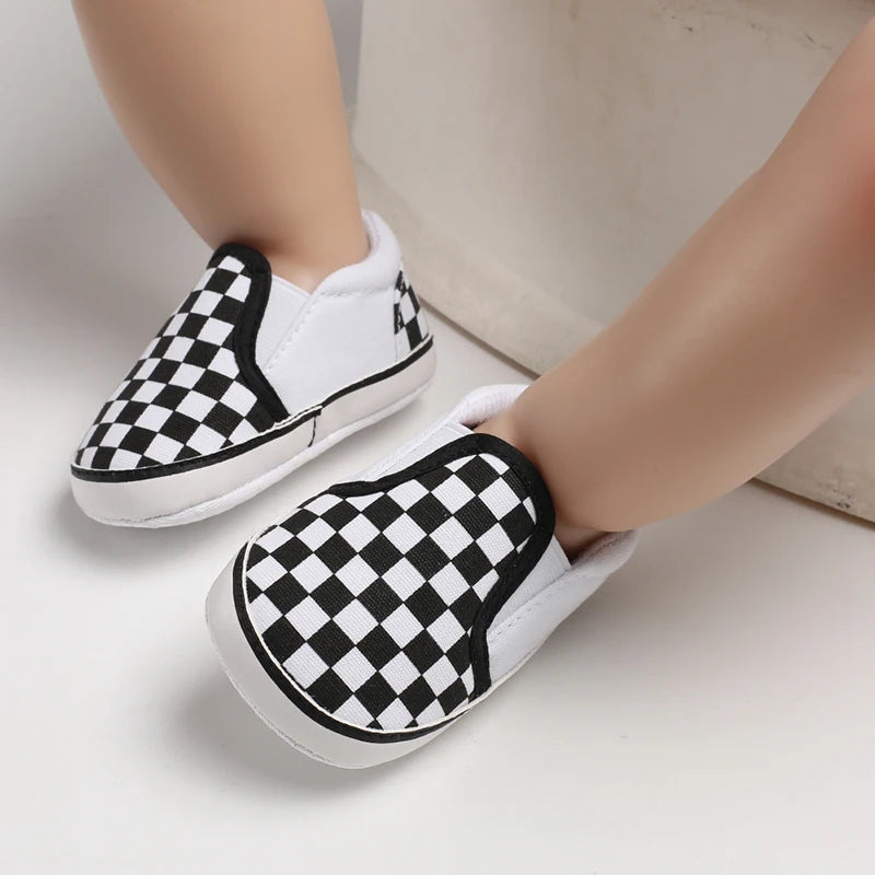 0-18 Months Infant Spring Shoe Newborn Infant Girls and Boys Recreational Baptism Non-Slip Walking Shoe White Soft-soled Sneaker