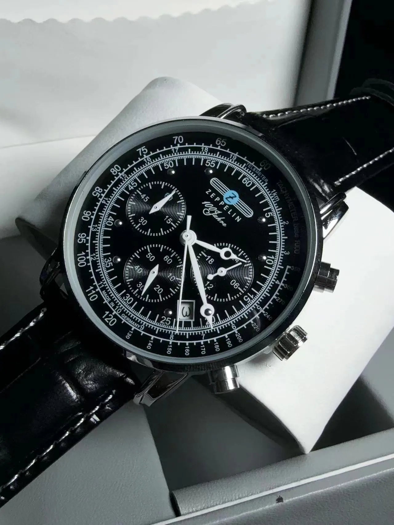 2025 New Zeppelin dirigeable Version commémorative montre pour hommes rétro affaires loisirs montre pour hommes montre de mode