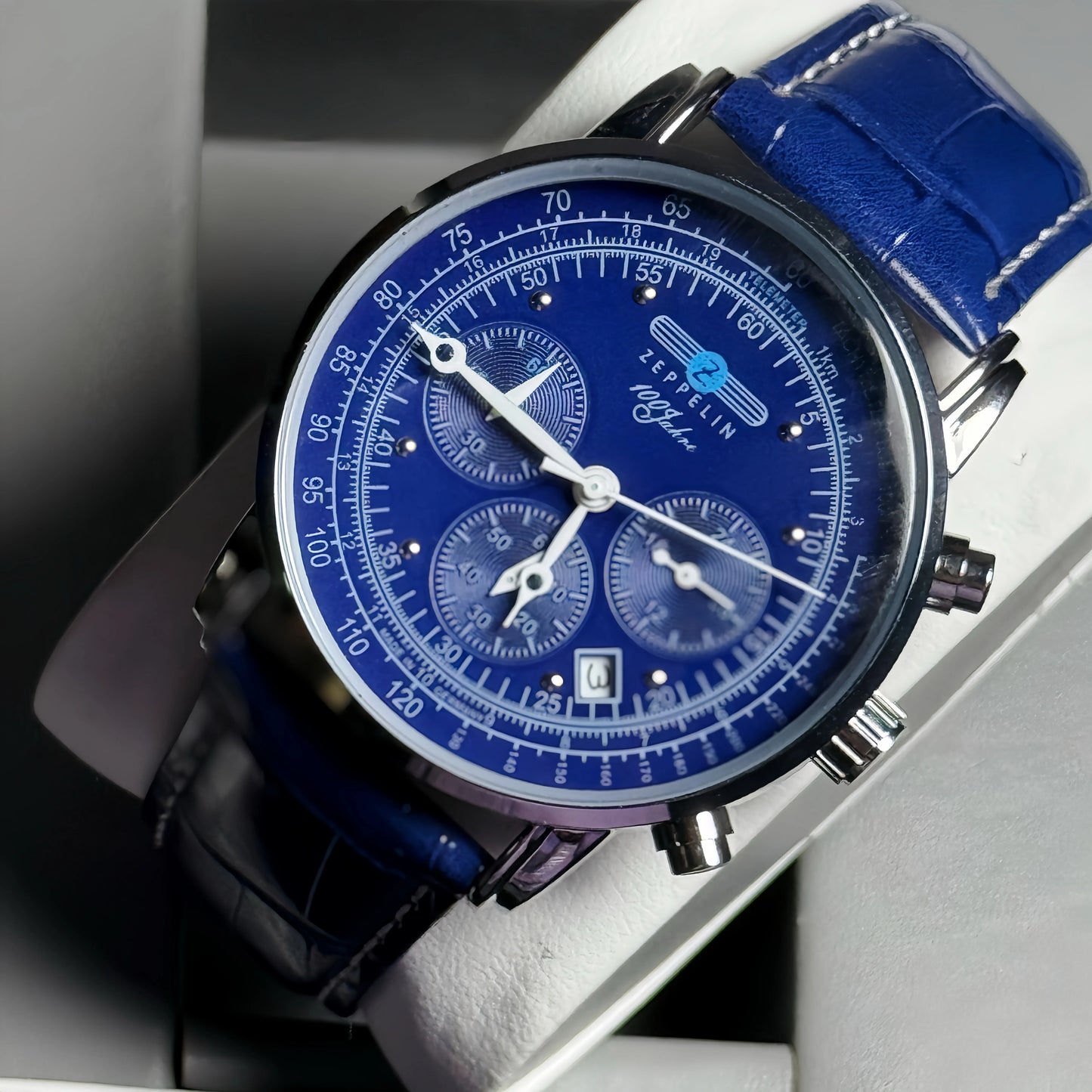 2025 New Zeppelin dirigeable Version commémorative montre pour hommes rétro affaires loisirs montre pour hommes montre de mode