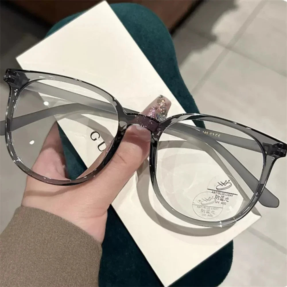 New Retro Ultra-light Glasses Anti-blue Light Flat Glasses Female Fashion Exquisite Casual Transparent Frame Flat Light Glasses