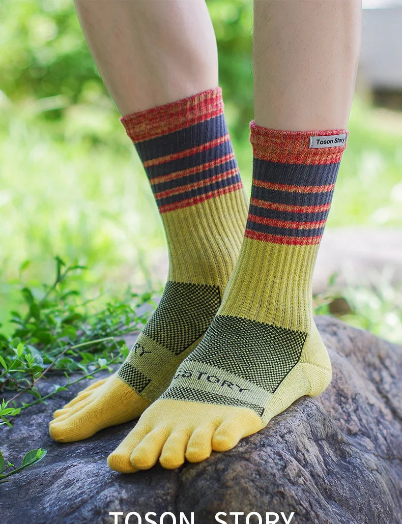 Men's Sports Five Finger Cotton Socks Sweat Absorption Anti-odor Autumn Winter Towel Base Terry Long Tube Split Toe Socks