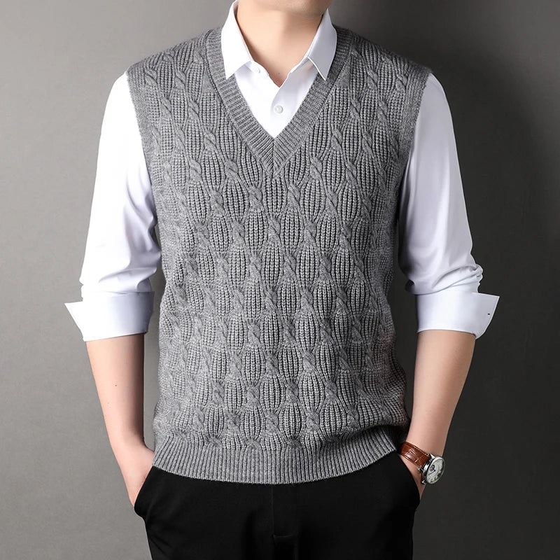 High End New Autum Winter Fashion Brand Knit Pullover V Neck Argyle Sweater Vest Mens Designer Sleeveless Casual Men Clothing