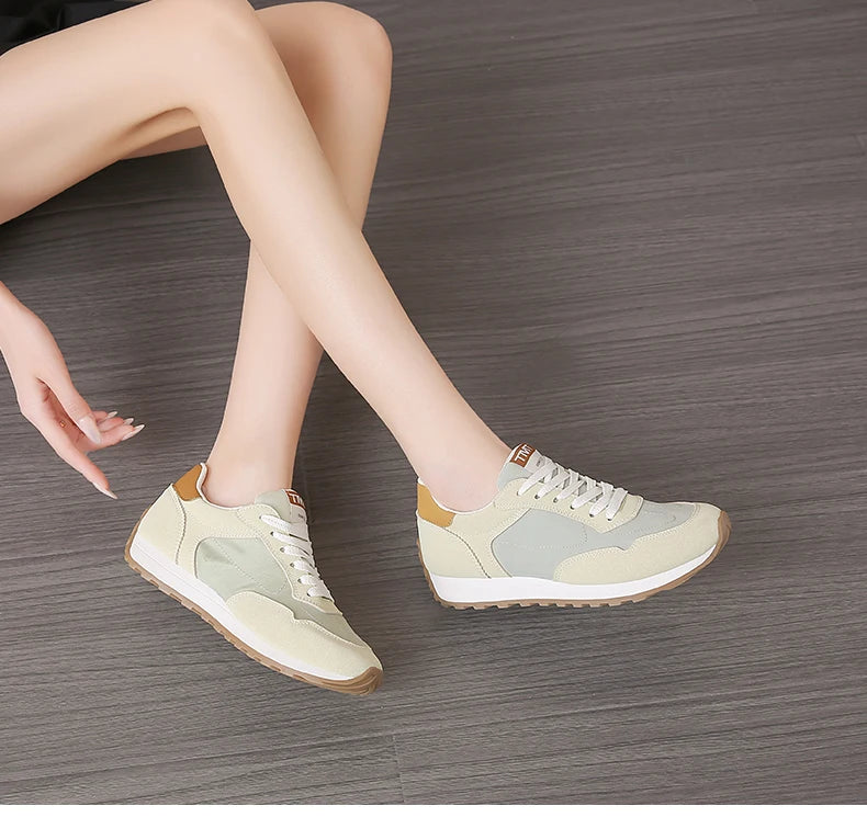 2025New Comfort Casual German Training Shoes Women's New Summer Soft Bottom Popular Sneaker Casual Loafers High Quality Sneaker