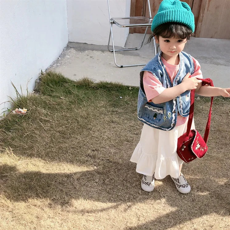 Baby and Girls Sweet Embroidered Work Single-Breasted Denim Vest Jackets School Kids Waistcoat Child Outfit Tops For 1-10 Yr