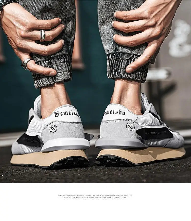 Men Lightweight non-slip walking shoes summer fashion outdoor sports shoes casual comfortable sports shoes