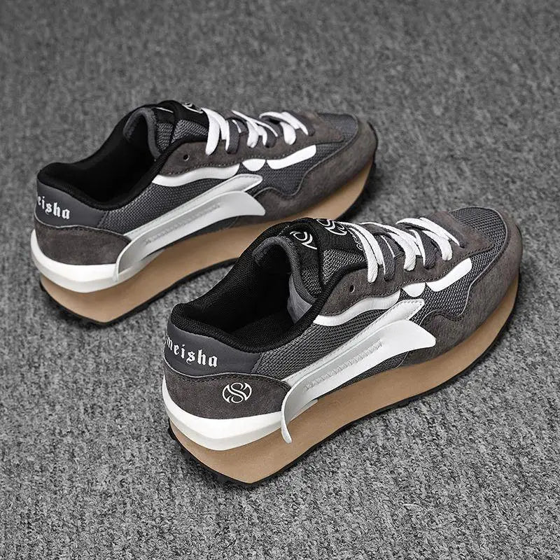 Men Lightweight non-slip walking shoes summer fashion outdoor sports shoes casual comfortable sports shoes