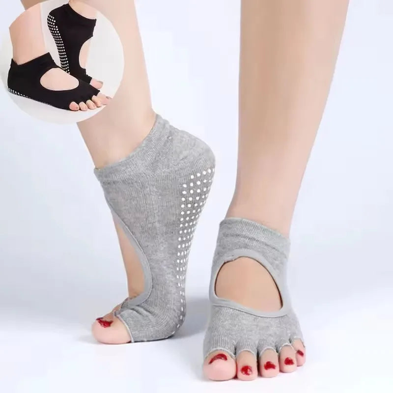 3 Pairs Women Backless Five Toe Yoga Socks Non-Slip Cotton Dance Ballet Pilates Socks Open Half Breathable Fitness Sports Socks