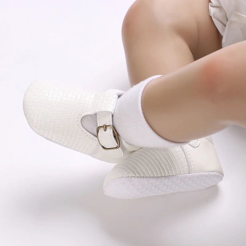 0-18 Months Infant Spring Shoe Newborn Infant Girls and Boys Recreational Baptism Non-Slip Walking Shoe White Soft-soled Sneaker