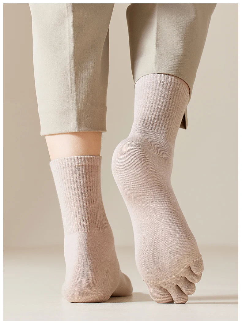 MiiOW 5Pairs Men Five Finger Long Socks Set Lycra Band Deodorant Antibacterial Sports Split Toe Stocking Causal Pure Cotton Sock