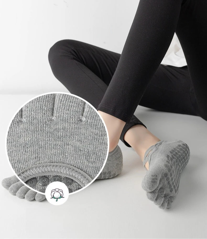 1/4 Pairs New Women Anti Slip Pilates Socks Five Toe Silicone Non-Slip Yoga Sock Bandage Ladies Fitness Sports Cotton Sock