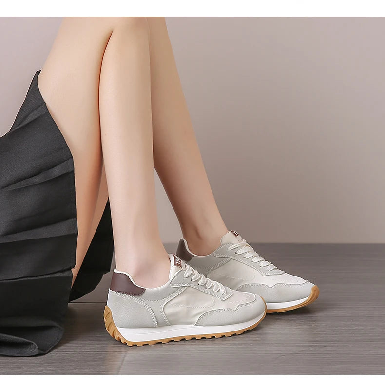 2025New Comfort Casual German Training Shoes Women's New Summer Soft Bottom Popular Sneaker Casual Loafers High Quality Sneaker