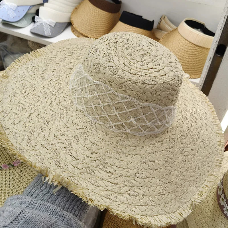Wide Brim Straw Hat Summer Sunshade Hat Woven with Ribbons Beach Holiday Beach Sandal Trendy Hat for Outdoor Activities