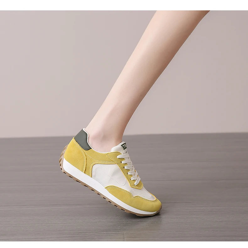 2025New Comfort Casual German Training Shoes Women's New Summer Soft Bottom Popular Sneaker Casual Loafers High Quality Sneaker