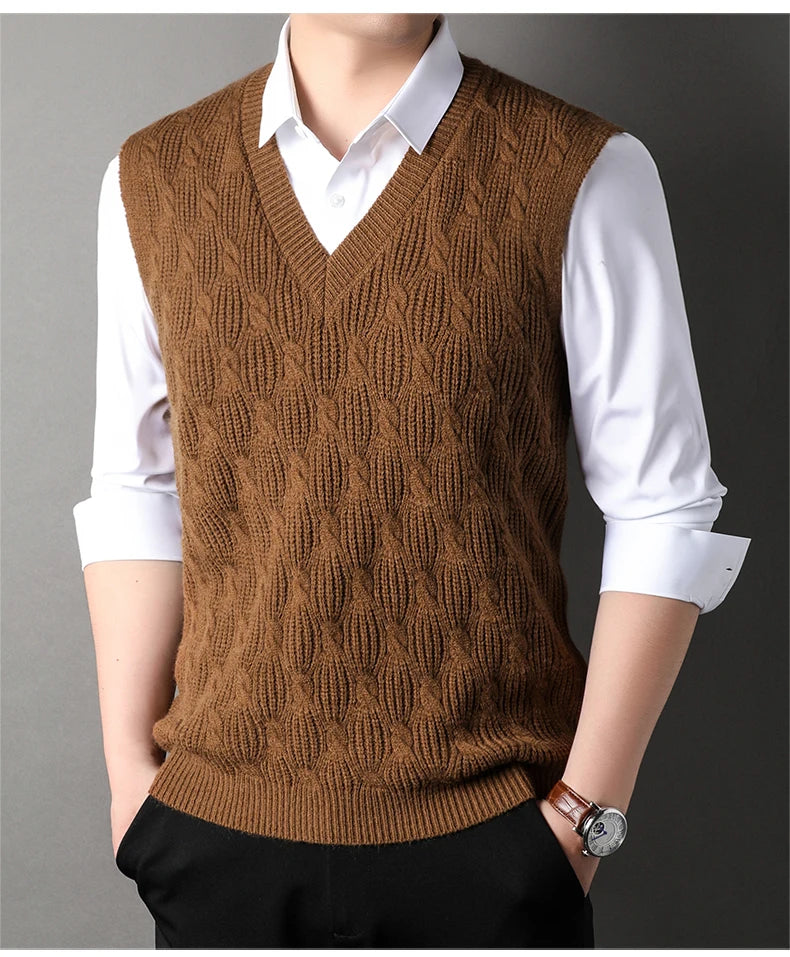 High End New Autum Winter Fashion Brand Knit Pullover V Neck Argyle Sweater Vest Mens Designer Sleeveless Casual Men Clothing
