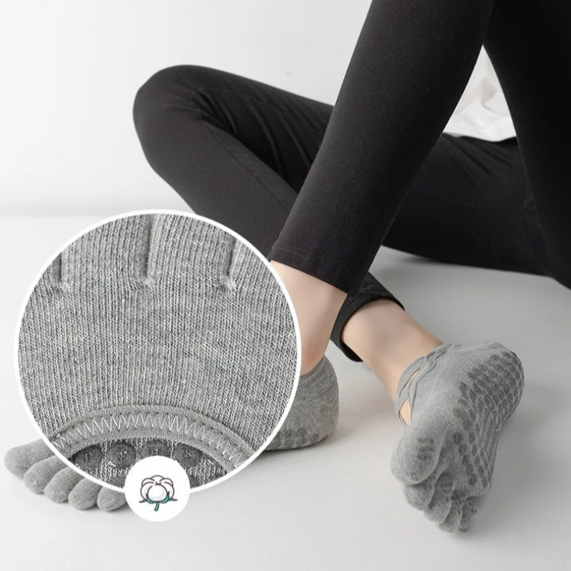 1/4 Pairs New Women Anti Slip Pilates Socks Five Toe Silicone Non-Slip Yoga Sock Bandage Ladies Fitness Sports Cotton Sock