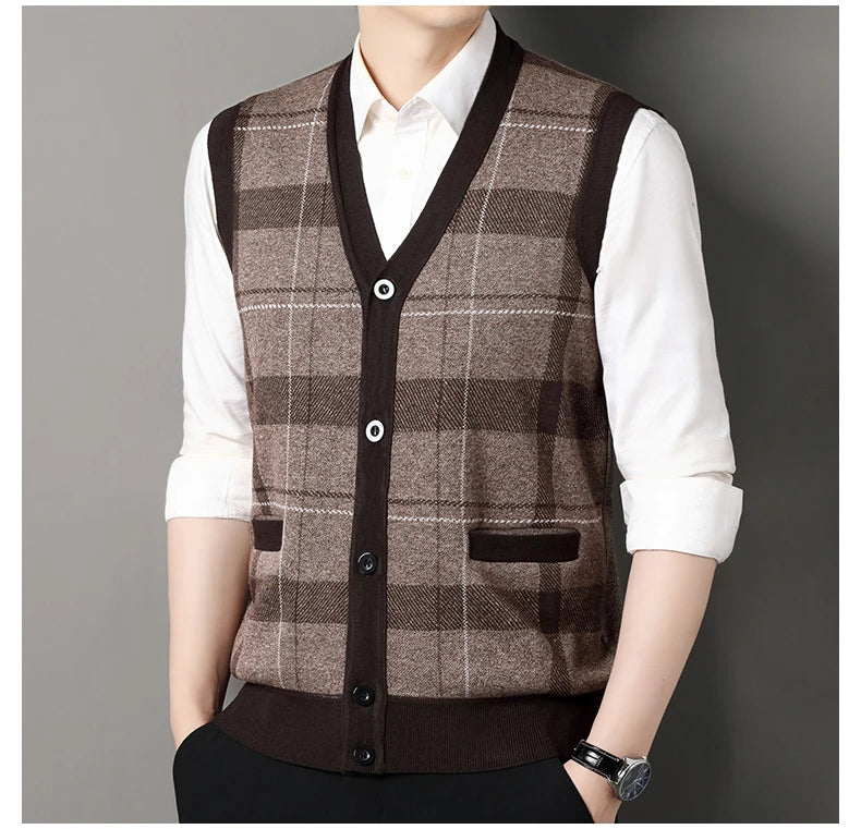 New Men's Sweater Vest Casual Sleeveless Knit Jackets Men Fashion Plaid V-neck Cardigans Man Clothes Knitted Waistcoat