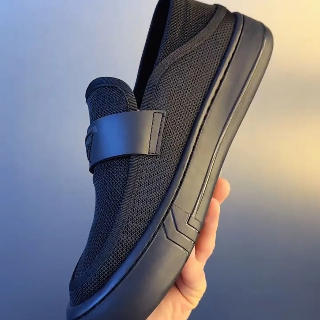 2025 Men's Slip-On Breathable Mesh Skate Shoes Ultra-Light Low-Top Casual Sneakers Trendy Minimalist Comfort Footwear for Men