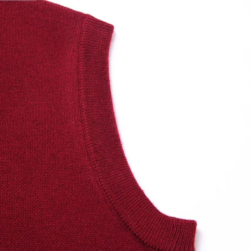 2024 Autumn Winter New Men's Solid Color V-neck Knitted Vest Casual Fashion Warm Sweater Versatile Top