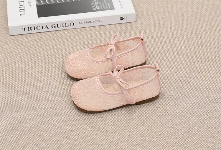 Girls Spring Summer Shoes Newly Comfort Soft Sole Kids Shoes Breathable Non-Slip Casual Sandals Flexible Elegant Princess Flats
