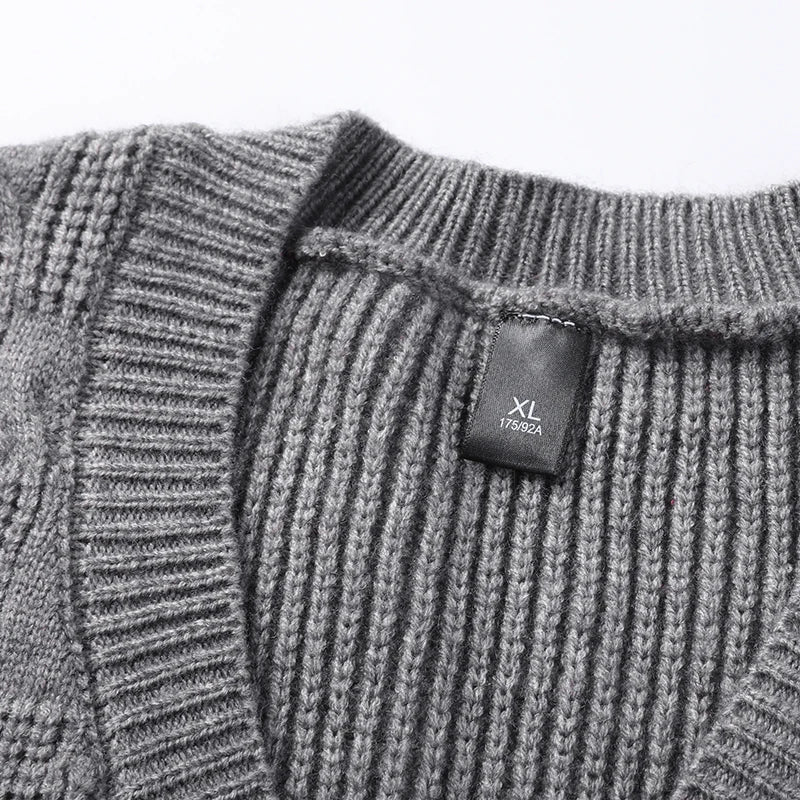 High End New Autum Winter Fashion Brand Knit Pullover V Neck Argyle Sweater Vest Mens Designer Sleeveless Casual Men Clothing