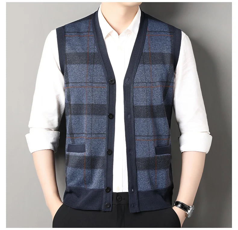 New Men's Sweater Vest Casual Sleeveless Knit Jackets Men Fashion Plaid V-neck Cardigans Man Clothes Knitted Waistcoat