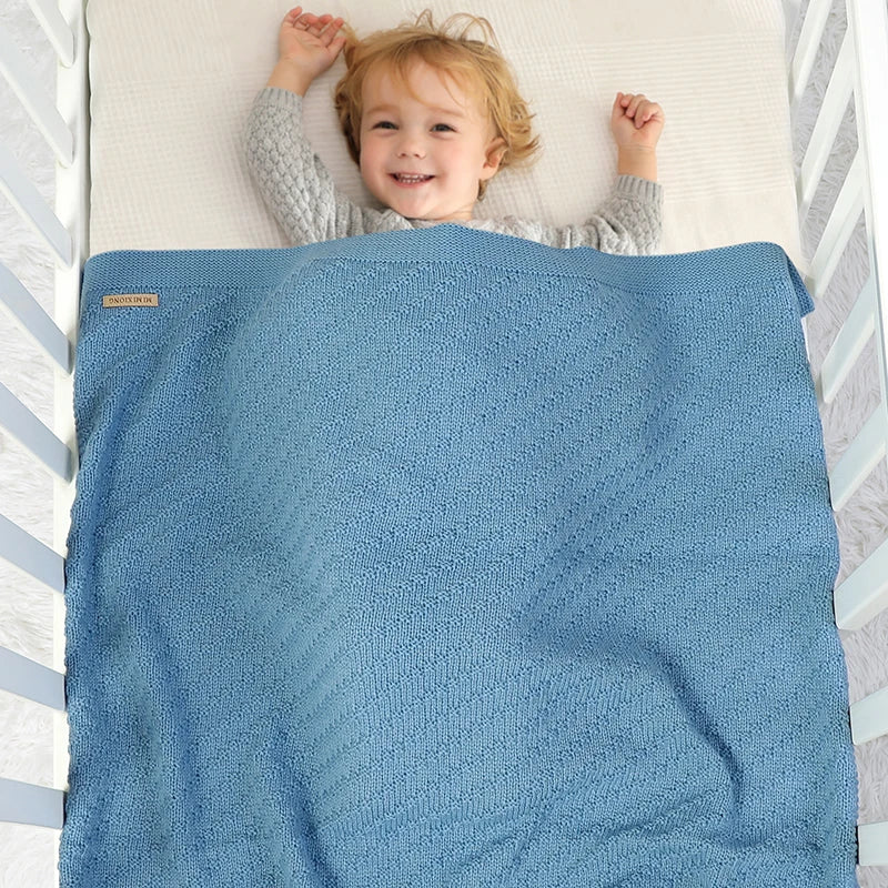 Solid Color 70 cm * 90 cm 0-24 Months Newborn Baby Swaddle Wraps Soft Infant Security Blankets Knitted Acrylic Baby Blankets