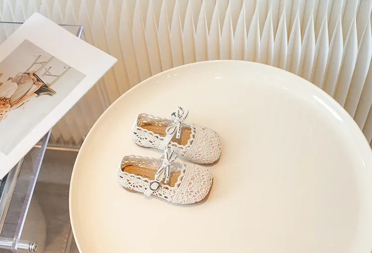 Bow Mesh Girls Flats Shoes Hollow Out Lace Solid Kids Princess Shoes Hook Loop Non Slip Toddler Children Fashion Shoes